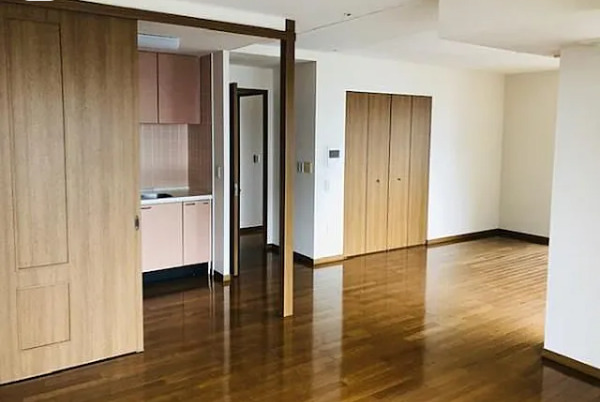 その他部屋・スペース　※別部屋(反転)の参考写真です。