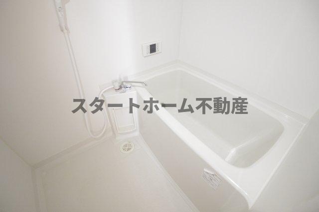 バス・シャワールーム　お風呂で日々の疲れを落としましょう