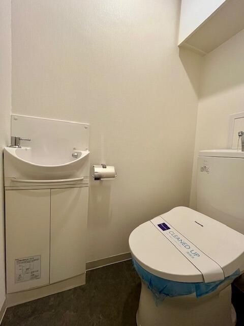 トイレ　コンパクトで使いやすいトイレです