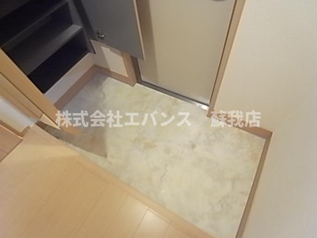 玄関　シンプルで使いやすい玄関です
