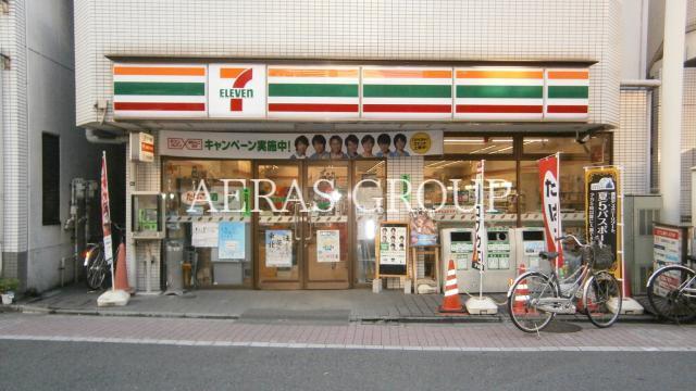 コンビニ　セブン-イレブン 北区岸町１丁目店（コンビニ）まで120m