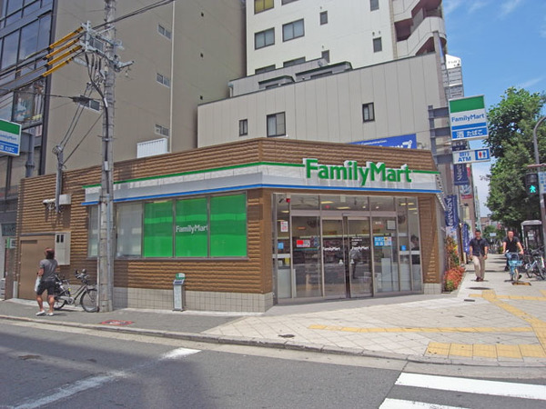 コンビニ　ファミリーマート南堀江一丁目店（コンビニ）まで188m