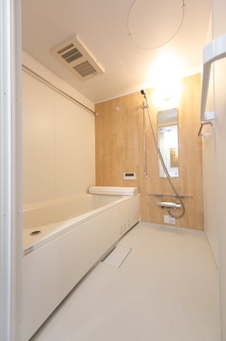 バス・シャワールーム　※写真は同タイプ住戸です。