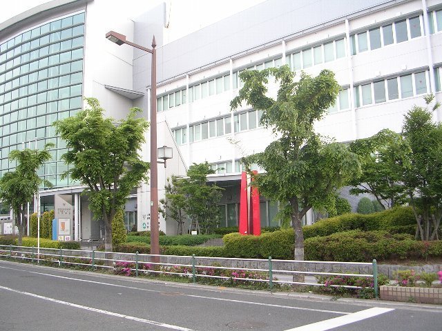 役所　堺市北区役所（役所）まで548m