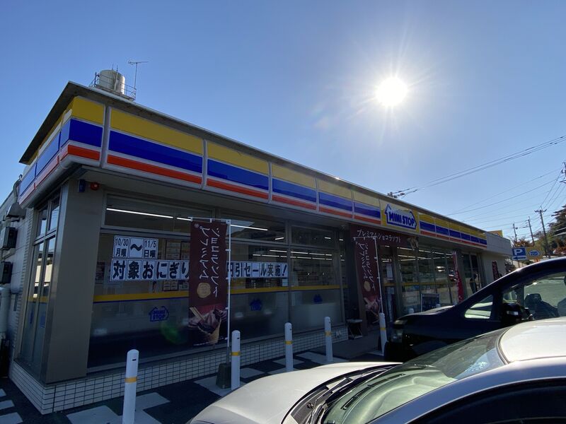 コンビニ　ミニストップ糸島篠原西店（コンビニ）まで423m