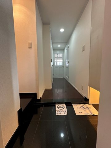 玄関　別部屋参考写真