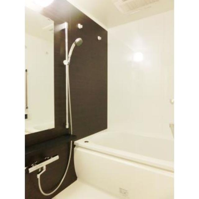バス・シャワールーム　※写真は同タイプ住戸です。