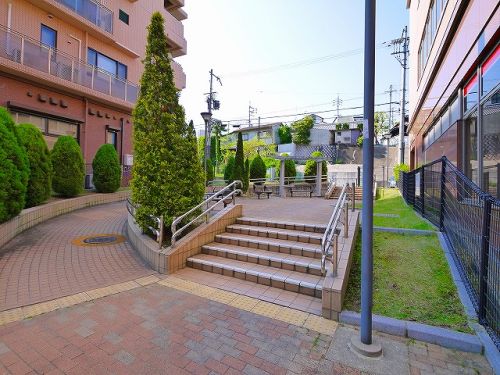 公園　北新町広場（公園）まで407m