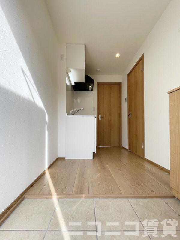 玄関　別号室イメージの為、現状を優先致します。
