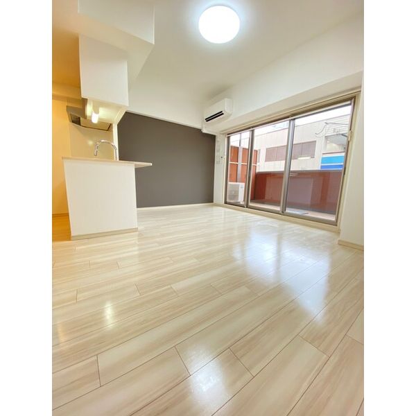 居室・リビング　カラーパターンあります☆