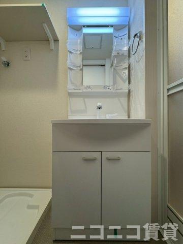 洗面設備　別号室イメージの為、現状を優先致します。