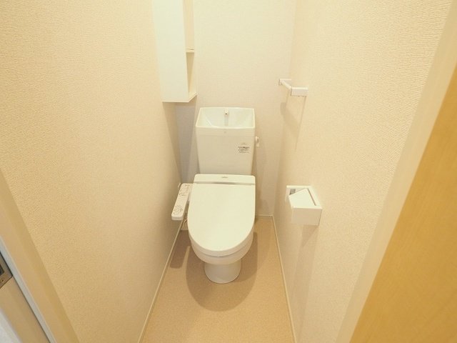 トイレ　トイレもきれいです