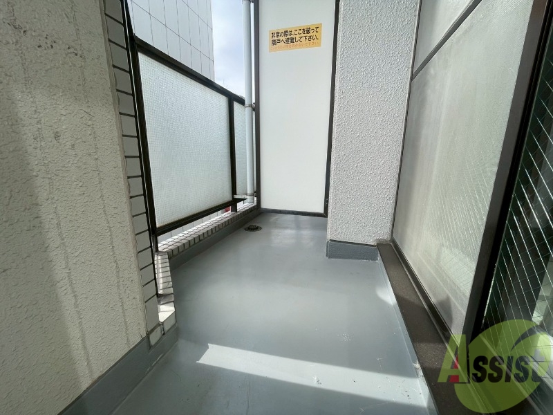 バルコニー　バルコニーが付いていますので一息ついてみてはいかがですか。