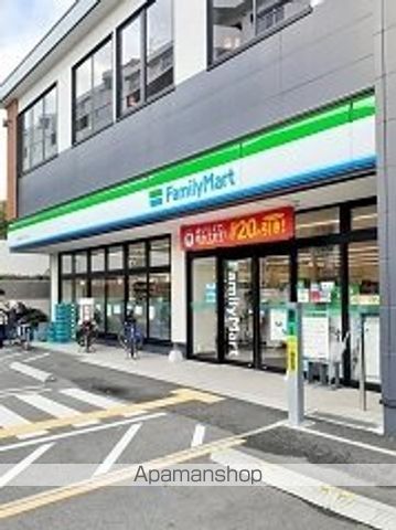 コンビニ　ファミリーマート前野町六丁目店（コンビニ）まで138m