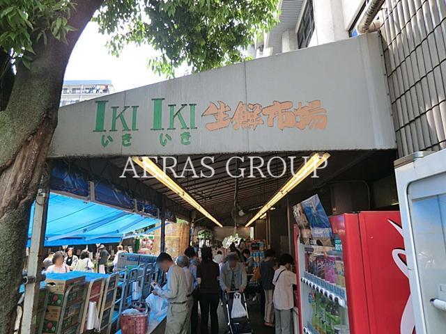 スーパー　スーパータイヨー東陽町店（スーパー）まで347m