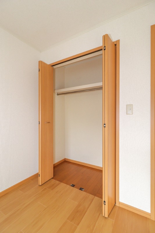 収納　図面と現状に相違がある場合には現状を優先
