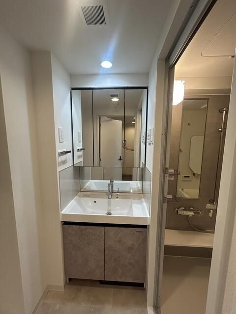 洗面設備　別部屋参考写真