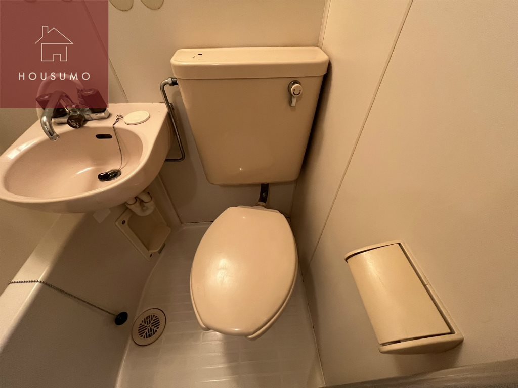 トイレ　コンパクトで使いやすいトイレです