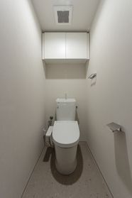トイレ　落ち着いたトイレです