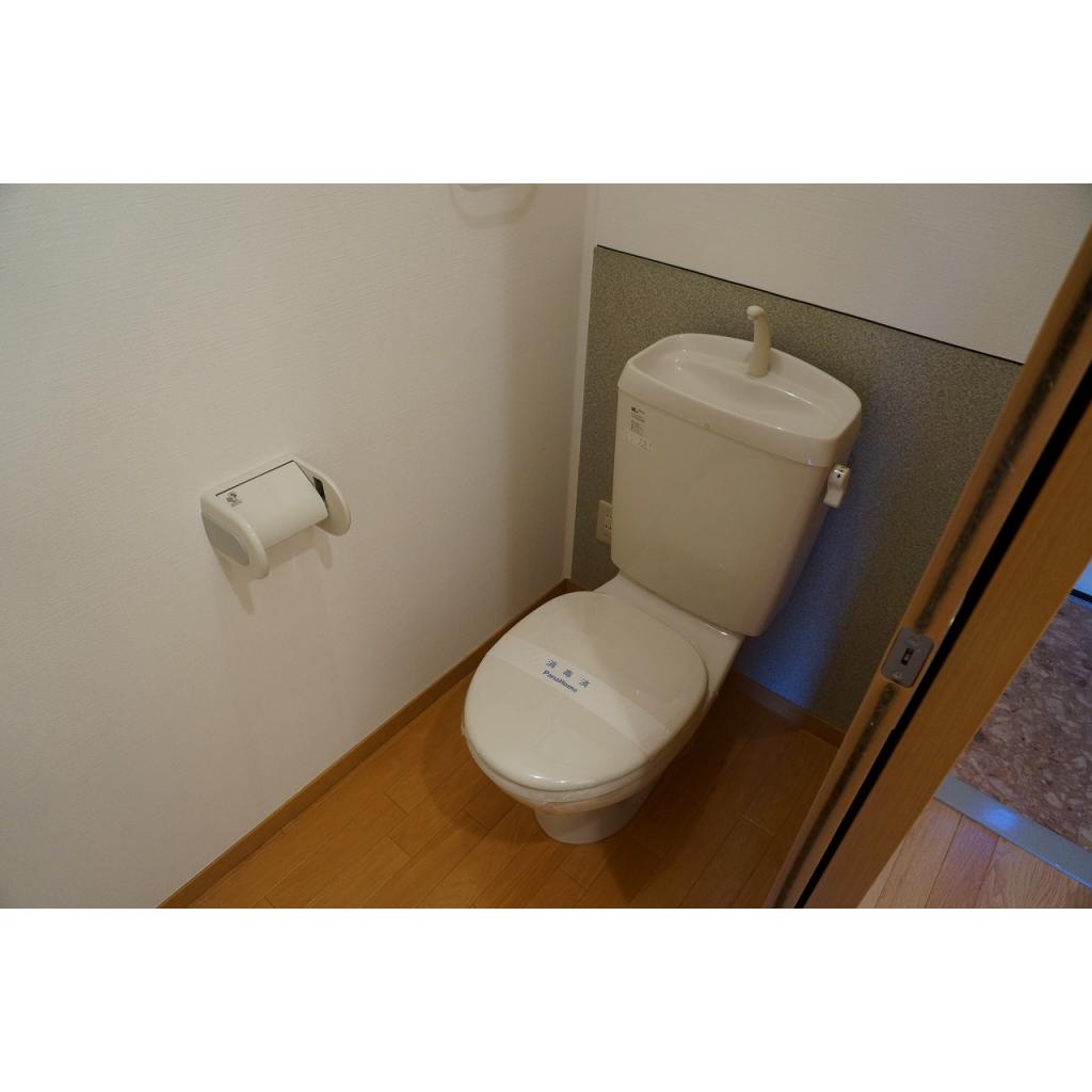 メゾン・ドゥ・ファミーユのトイレ写真