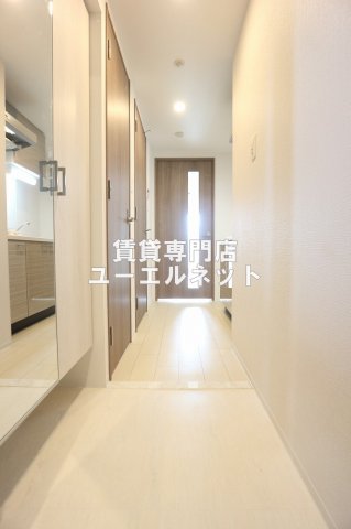 玄関　住まいの顔ともなる玄関