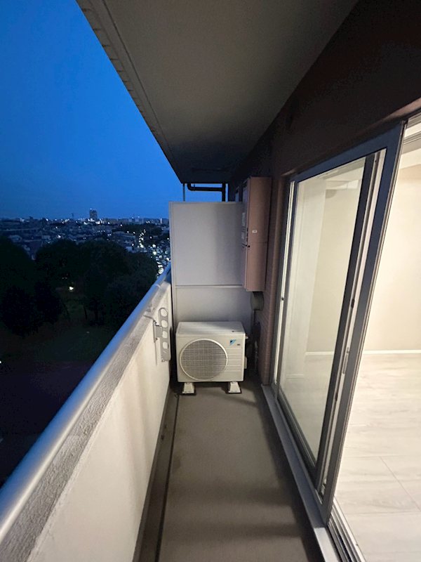 ミルーナヒルズ西新井大師WESTの内装写真