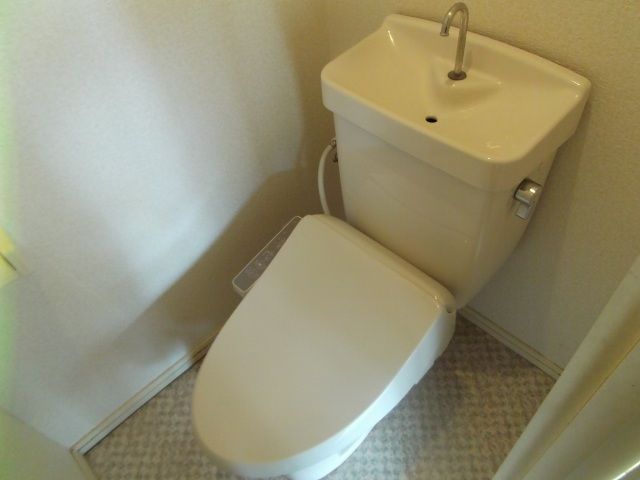 クレールヒロのトイレ写真