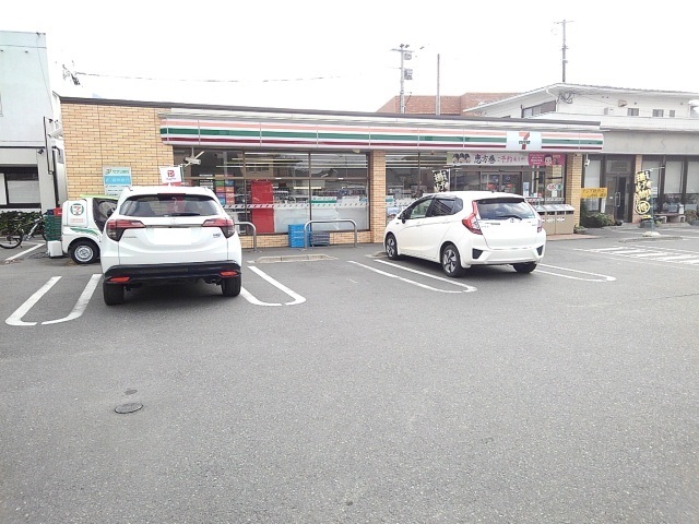 コンビニ　セブンイレブン久留米田主丸店（コンビニ）まで1160m