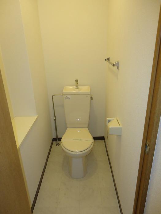 アヴェニール当麻のトイレ写真