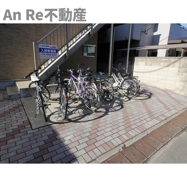 埼玉高速鉄道 南鳩ケ谷駅 徒歩17分 2階建 築17年の外観写真