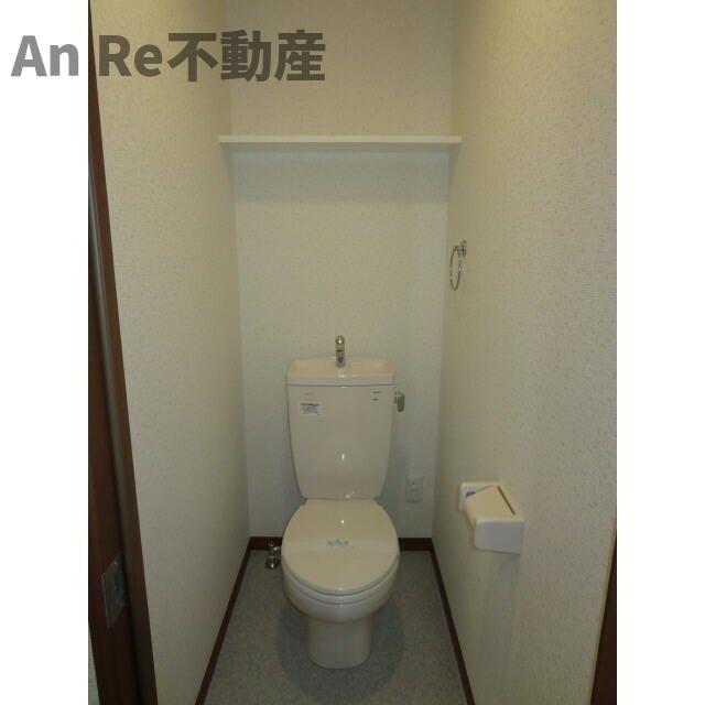埼玉高速鉄道 南鳩ケ谷駅 徒歩17分 2階建 築17年のトイレ写真