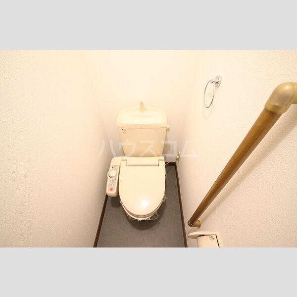 Pure Heights 外山Aのトイレ写真