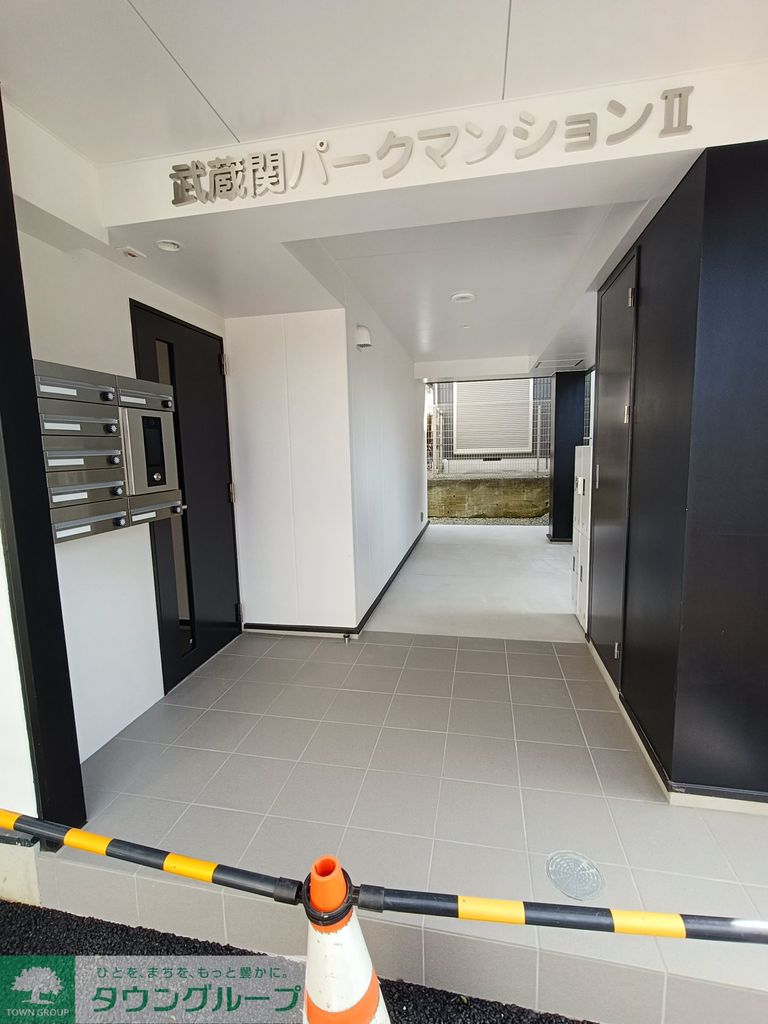 玄関　玄関