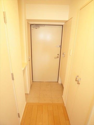 サヴォイ箱崎セントリシティの玄関写真