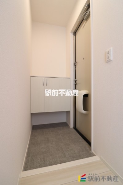 ＪＲ久大本線 久留米高校前駅 徒歩23分 2階建 築6年の玄関写真