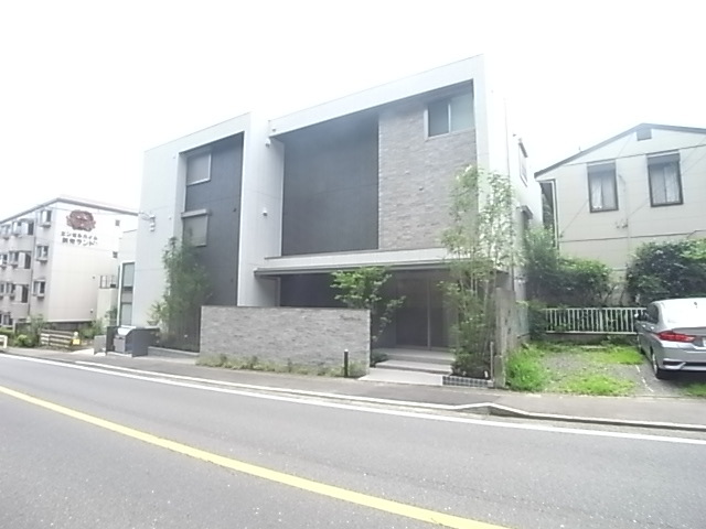 Blancheneige川崎