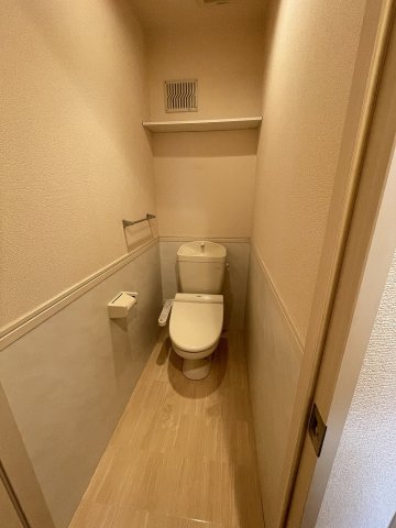 東武東上線 朝霞台駅 徒歩15分 2階建 築16年のトイレ写真
