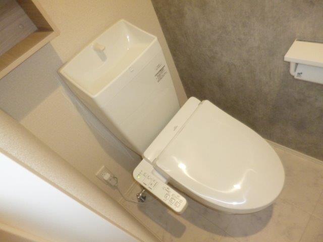 トイレ　ウォシュレット