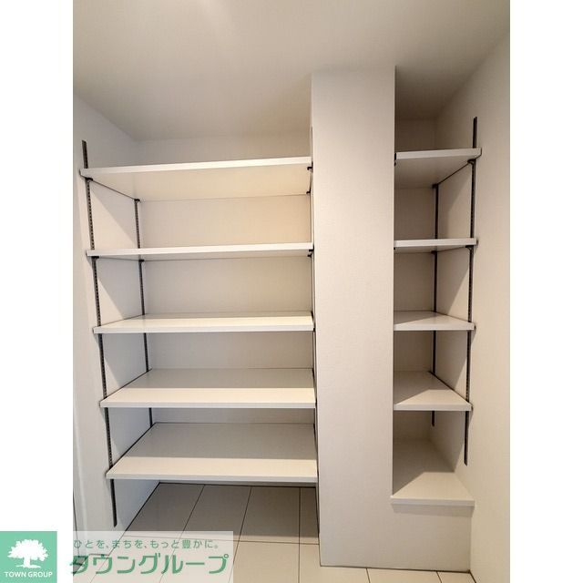 玄関　シューズボックス