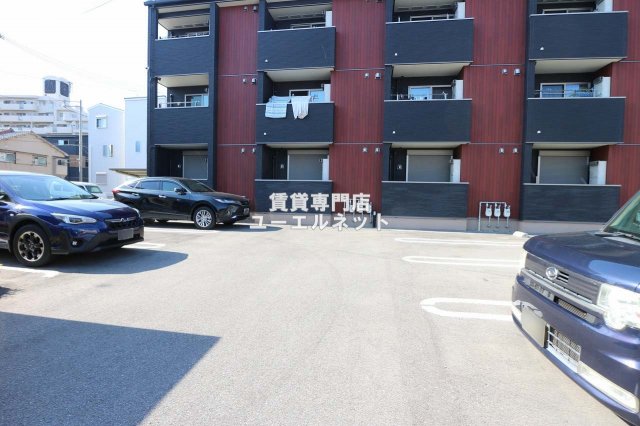駐車場　敷地内駐車場あり◎