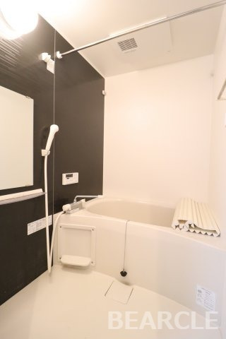 バス・シャワールーム　お風呂で日々の疲れを落としましょう