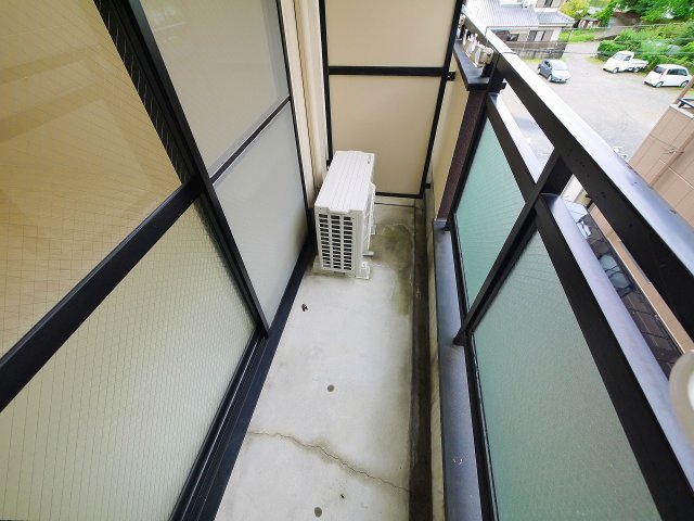 バルコニー　広々としたバルコニーです