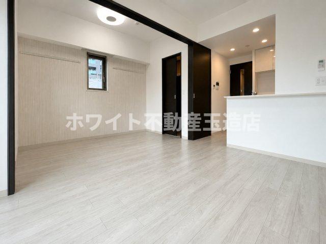 地下鉄谷町線 四天王寺前夕陽ケ丘駅 徒歩5分 14階建 築5年の居間写真