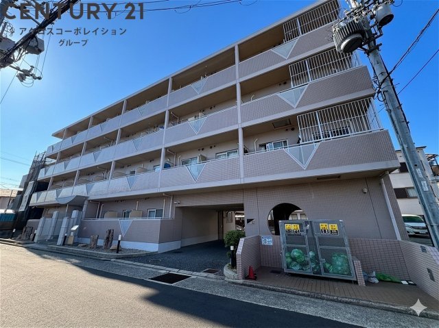 建物外観　オートロック付きで安心！宅配BOX付きで便利！