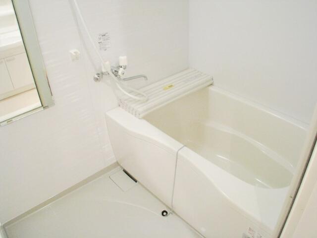 ジュネ三軒茶屋の風呂写真