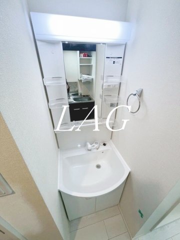 洗面設備　洗面台です。