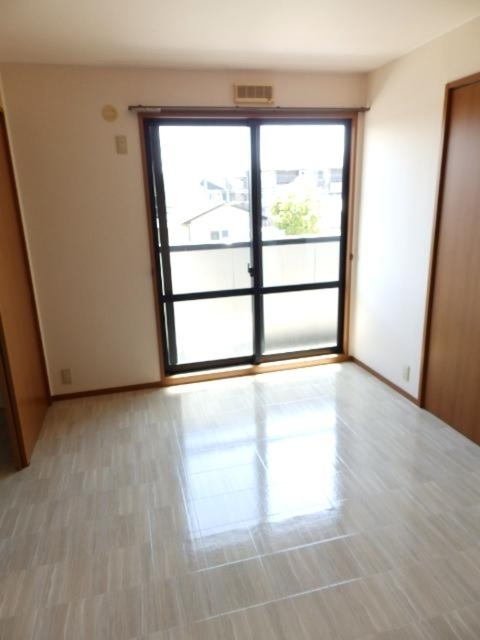 その他部屋・スペース　洋室６帖