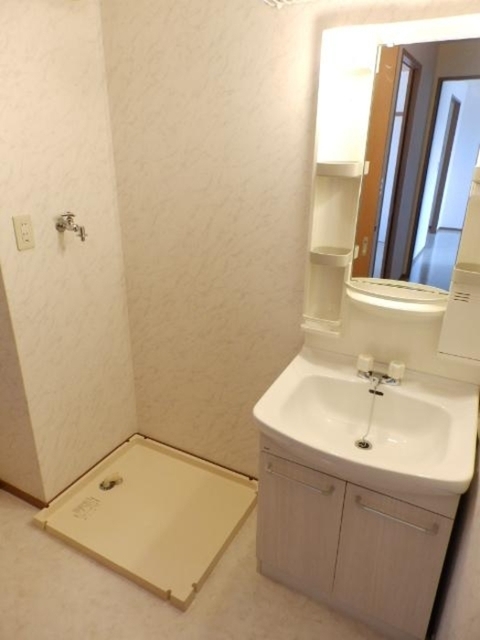 洗面設備　洗面室