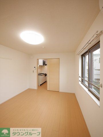 東急池上線 洗足池駅 徒歩7分 2階建 築13年の内装写真