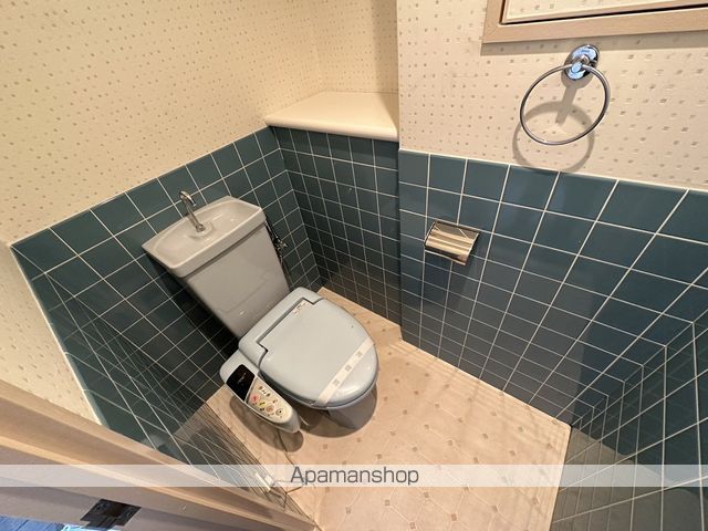阪急宝塚線 曽根駅 徒歩18分 5階建 築41年のトイレ写真